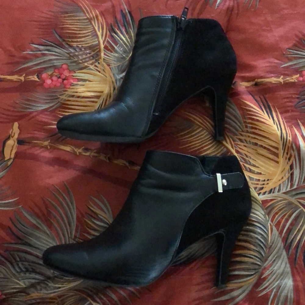 Leather Ankle boots